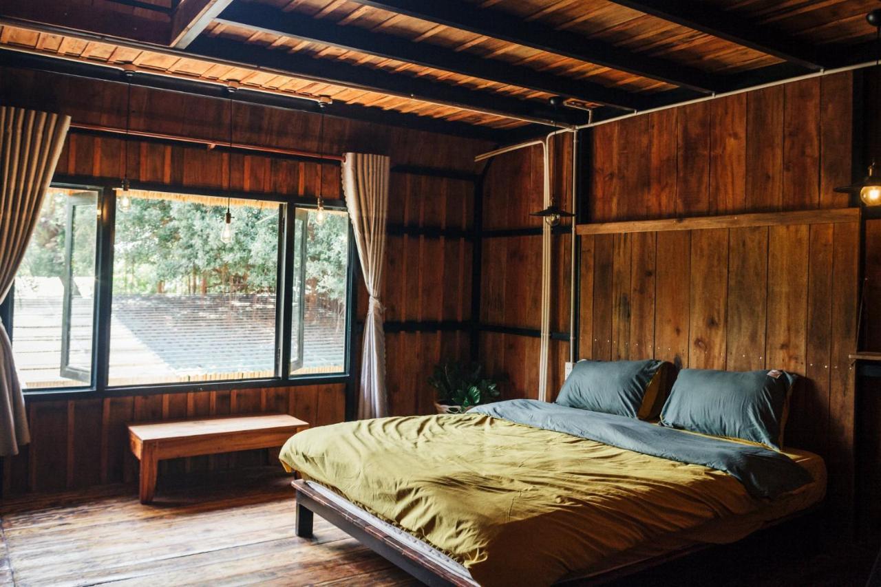 Villa Dao Hoa Vang Cam Ranh - Venuestay Екстериор снимка